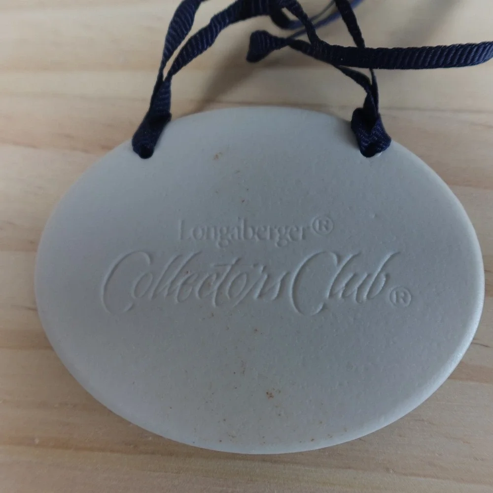 Longaberger 1998 Collectors Club 25th Anniversary Tie On Porcelain Flag Charm